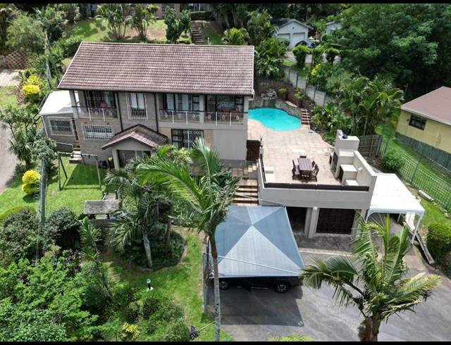 5 BEDROOM HOUSE FOR SALE IN PADFIELD PARK